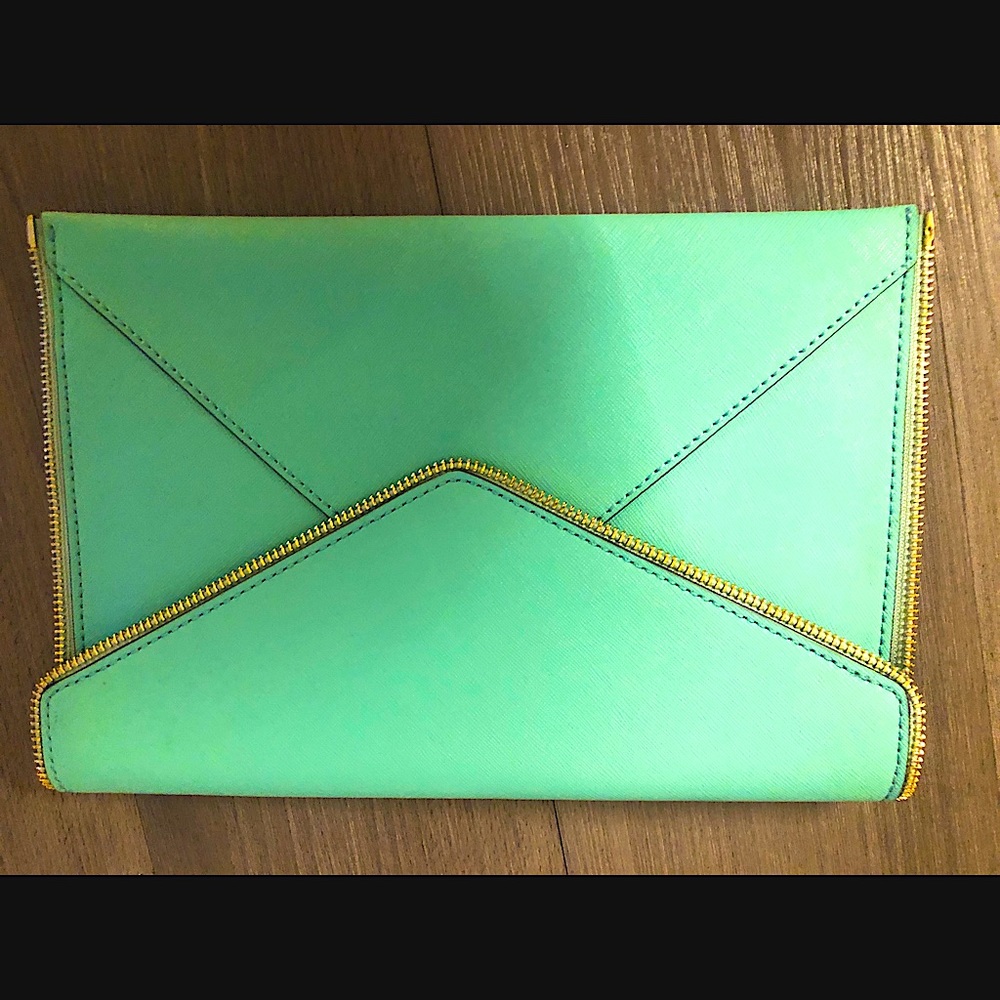 Rebecca Minkoff Leo Clutch in Mint